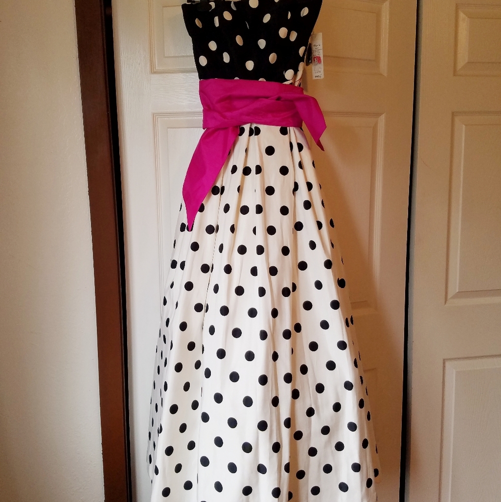 Eliza J designer prom dress.